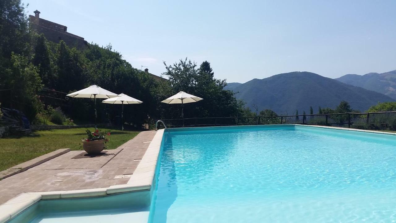 Agriturismo Roccagelli ヴァッロ・ディ・ネーラ エクステリア 写真